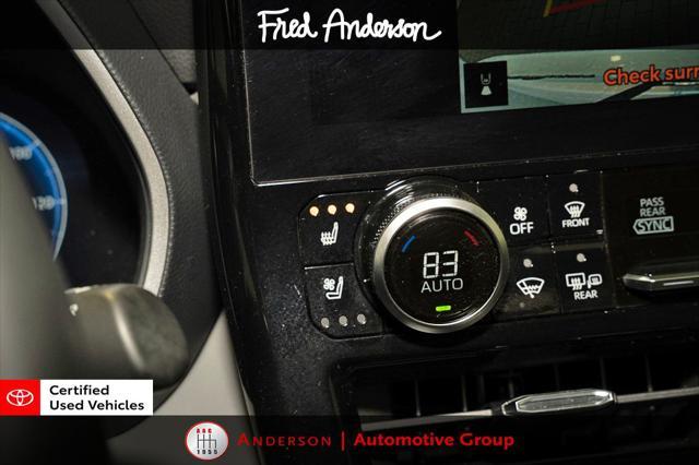 used 2023 Toyota Highlander car, priced at $42,373