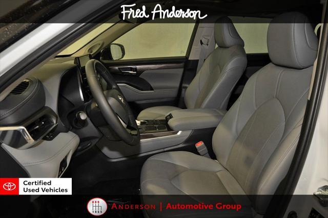 used 2023 Toyota Highlander car, priced at $42,373