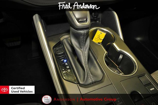 used 2023 Toyota Highlander car, priced at $33,296