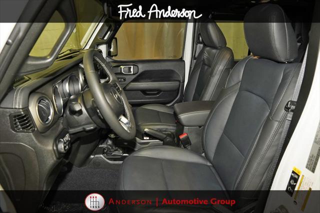 used 2022 Jeep Gladiator car, priced at $32,368