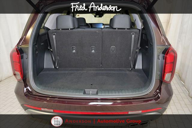 used 2024 Hyundai Palisade car, priced at $35,600