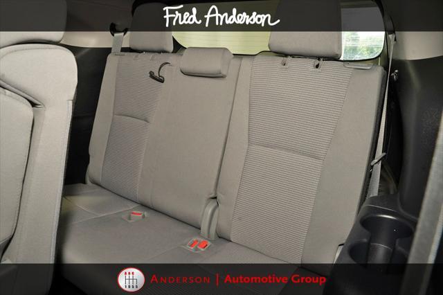 used 2022 Toyota Highlander car, priced at $32,100