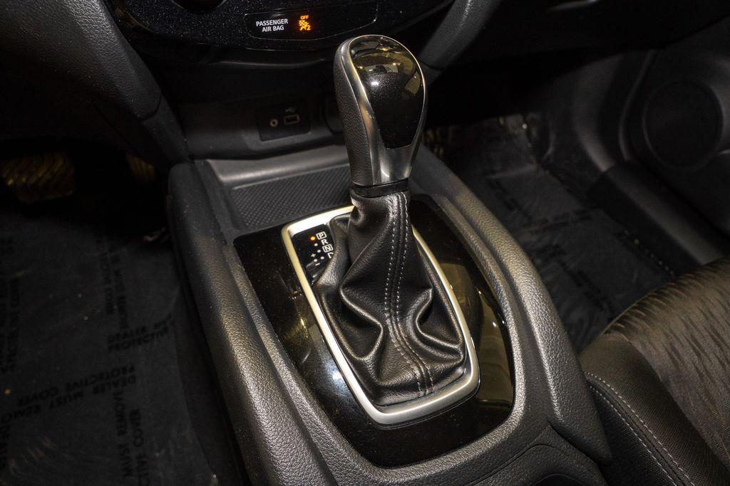 used 2019 Nissan Rogue car, priced at $16,304