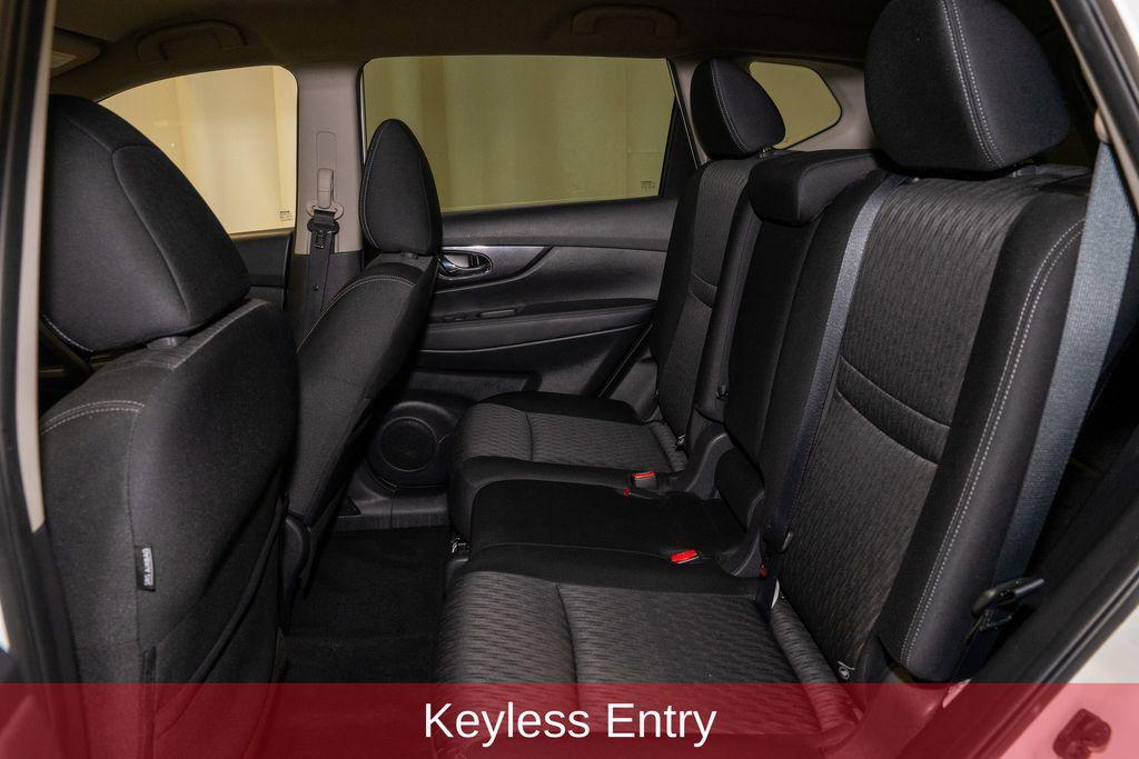 used 2019 Nissan Rogue car, priced at $16,304