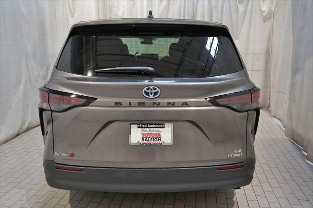 used 2024 Toyota Sienna car, priced at $39,275