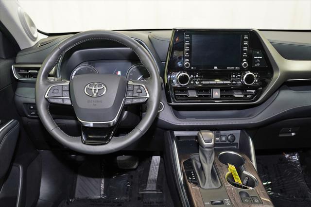 used 2021 Toyota Highlander car, priced at $37,750
