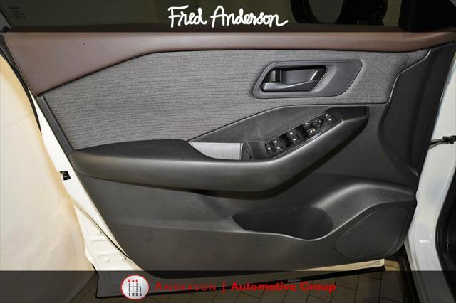 used 2023 Nissan Rogue car, priced at $23,418