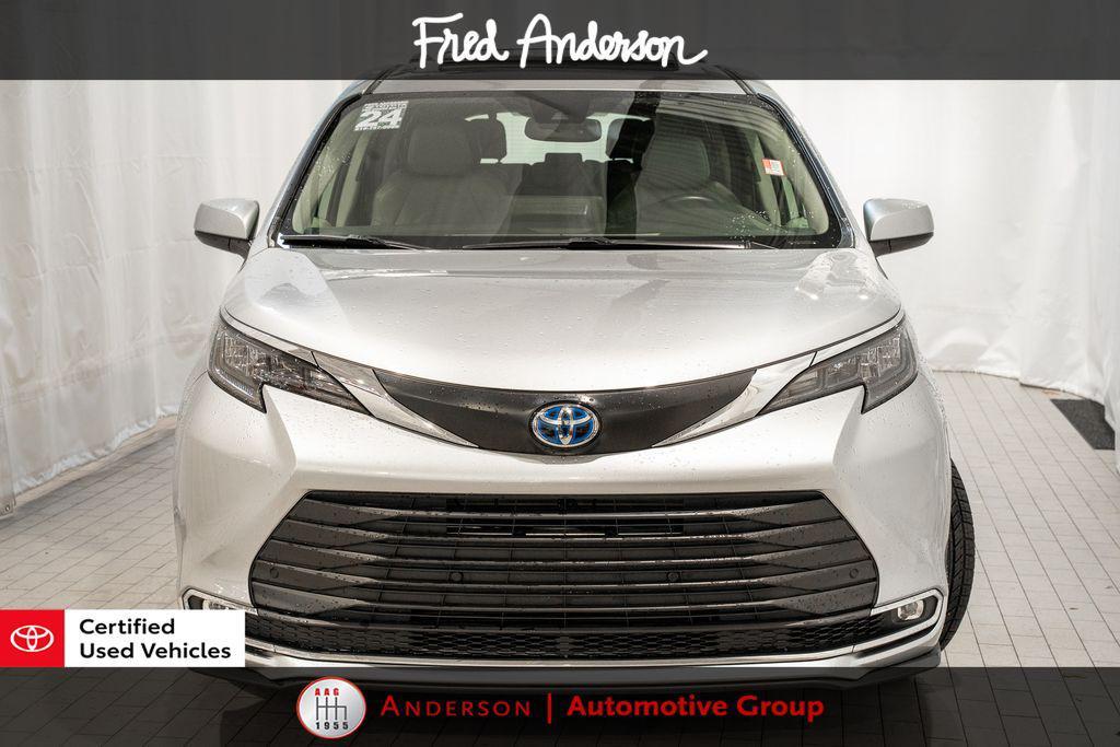 used 2024 Toyota Sienna car, priced at $41,482