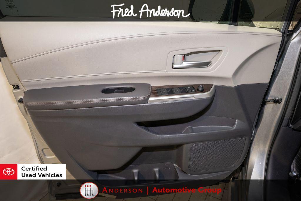 used 2024 Toyota Sienna car, priced at $41,482