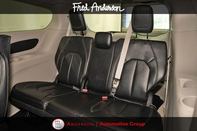 used 2022 Chrysler Pacifica Hybrid car, priced at $27,450