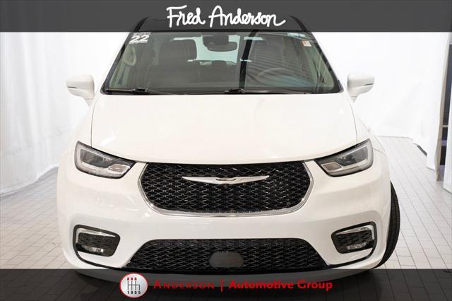 used 2022 Chrysler Pacifica Hybrid car, priced at $27,450