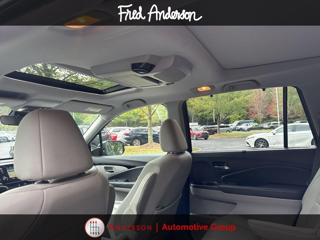 used 2019 Honda Pilot car, priced at $26,205