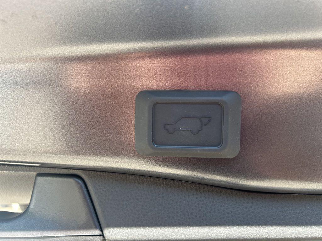 new 2025 Toyota RAV4 car, priced at $35,804
