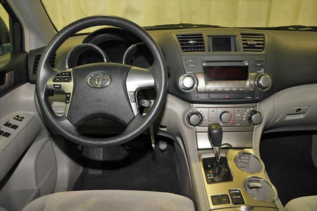 used 2011 Toyota Highlander car, priced at $9,000