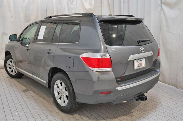 used 2011 Toyota Highlander car, priced at $9,000