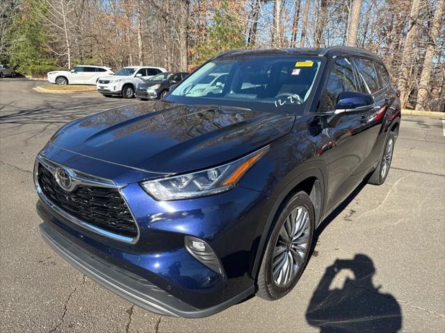 used 2022 Toyota Highlander car, priced at $45,000