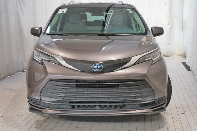 used 2021 Toyota Sienna car, priced at $34,000