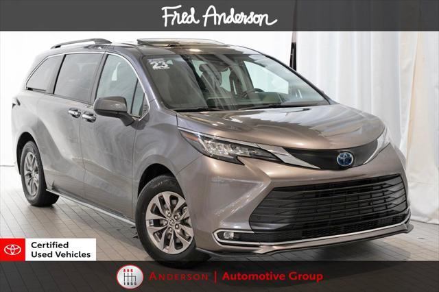 used 2023 Toyota Sienna car, priced at $40,994