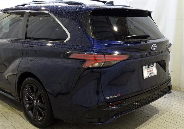 used 2021 Toyota Sienna car, priced at $44,026