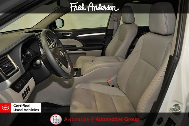 used 2019 Toyota Highlander car, priced at $30,800