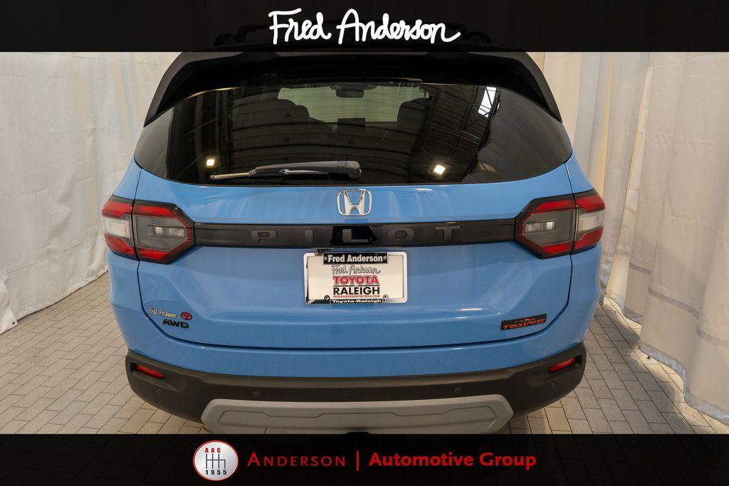used 2023 Honda Pilot car, priced at $43,479