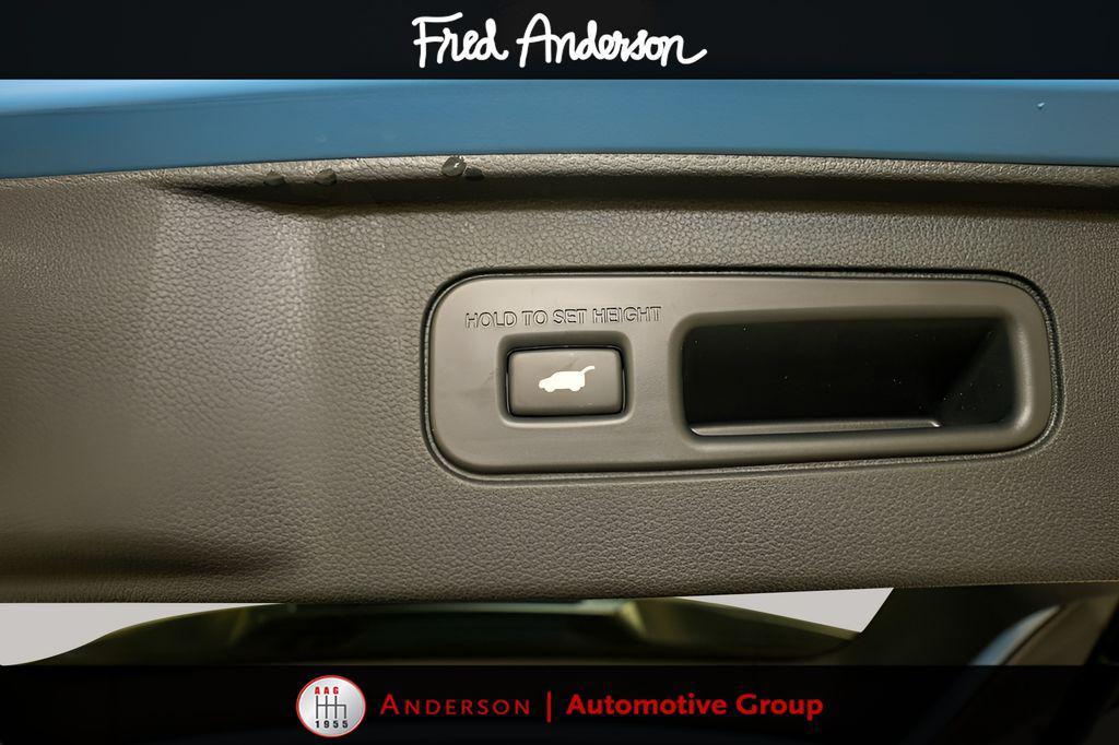 used 2023 Honda Pilot car, priced at $43,479
