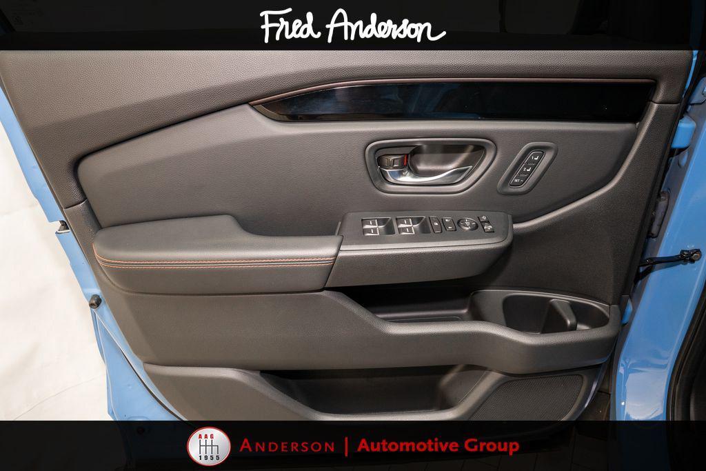 used 2023 Honda Pilot car, priced at $43,479