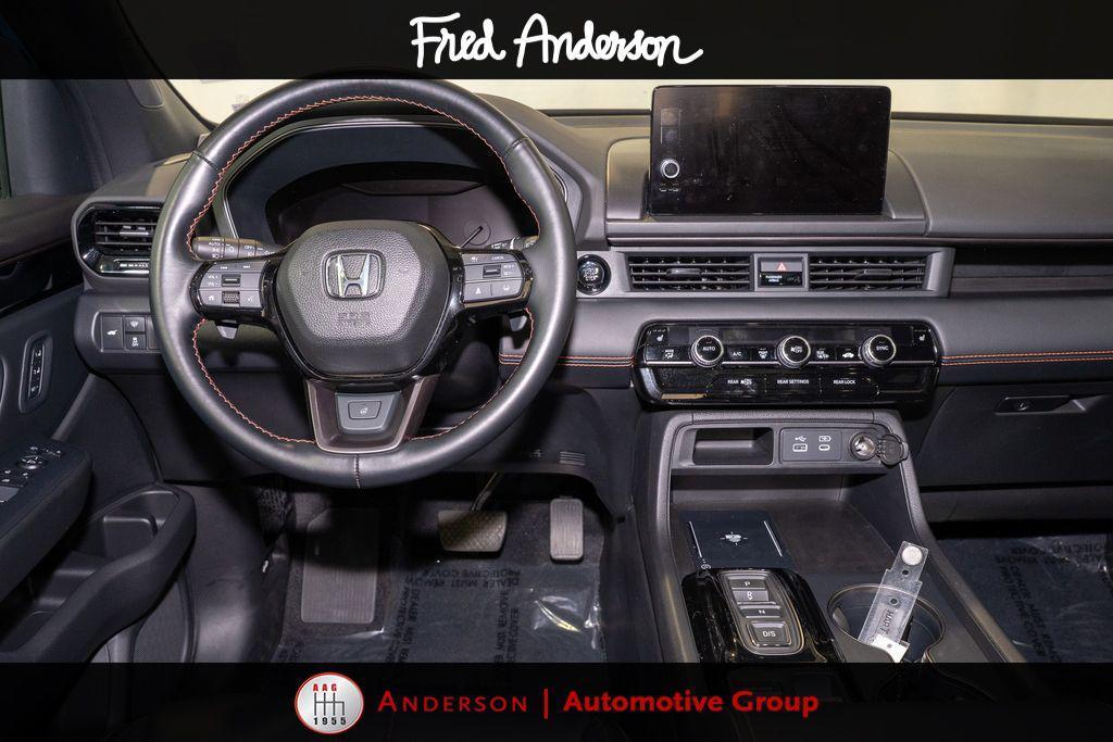 used 2023 Honda Pilot car, priced at $43,479