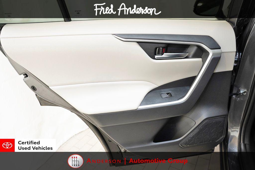used 2022 Toyota RAV4 Hybrid car, priced at $31,632