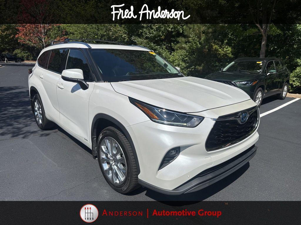 used 2023 Toyota Highlander Hybrid car, priced at $42,127