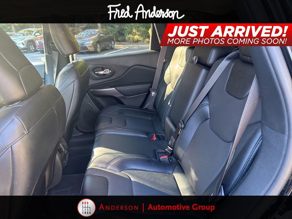 used 2022 Jeep Cherokee car, priced at $21,423
