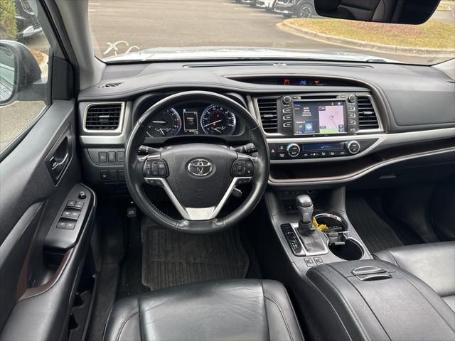 used 2019 Toyota Highlander car, priced at $25,900