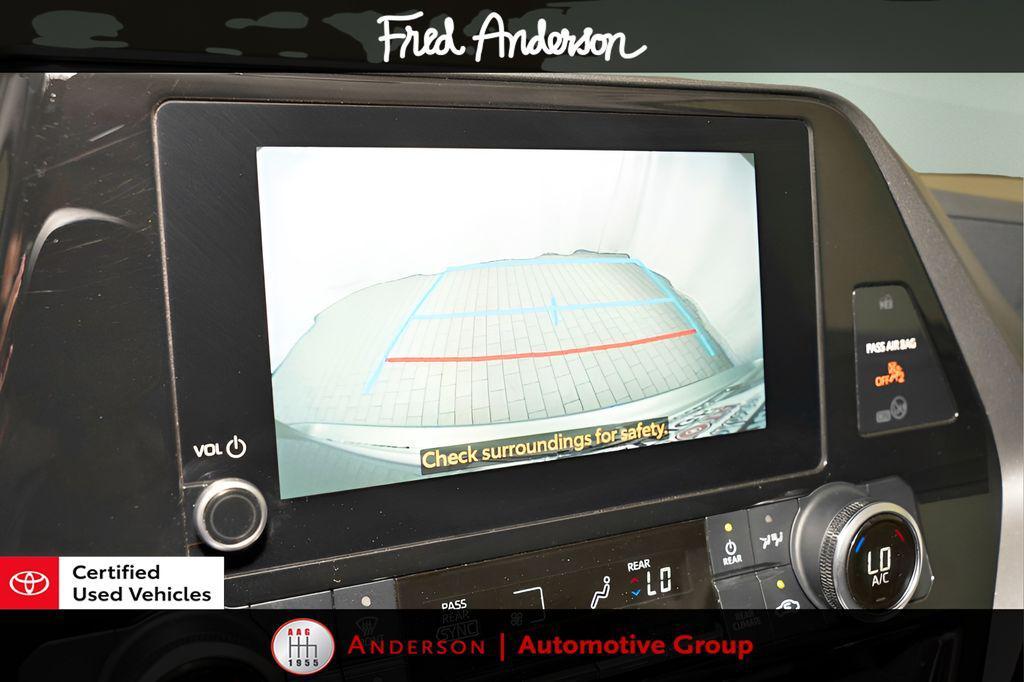 used 2024 Toyota Highlander car, priced at $36,088