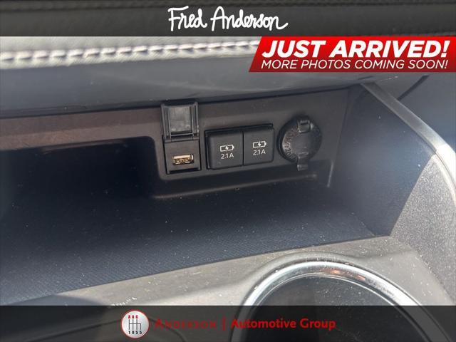 used 2021 Toyota Highlander car, priced at $28,500