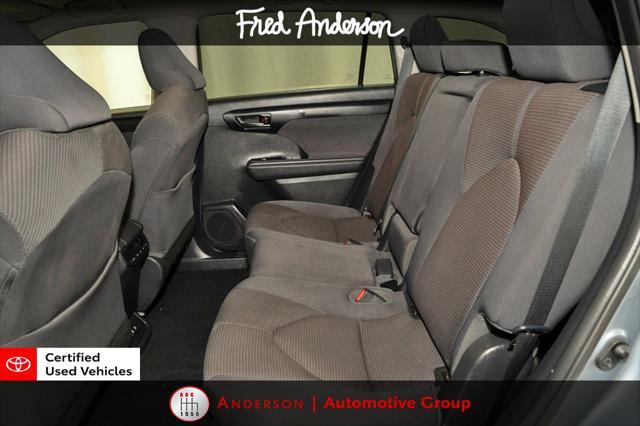 used 2021 Toyota Highlander car, priced at $27,179