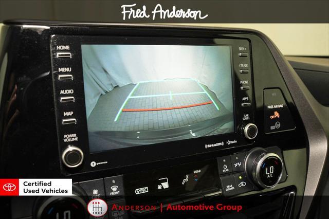 used 2021 Toyota Highlander car, priced at $27,179