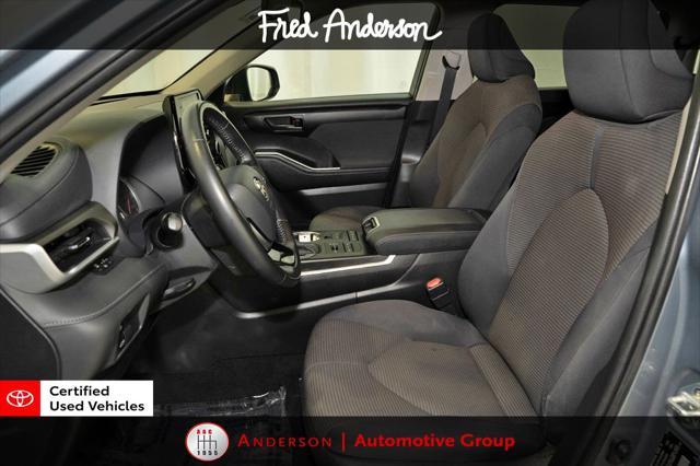 used 2021 Toyota Highlander car, priced at $27,179