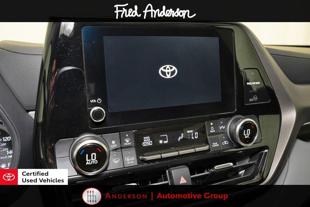 used 2023 Toyota Highlander car, priced at $30,256