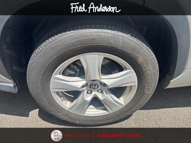 used 2023 Toyota Highlander car, priced at $33,328