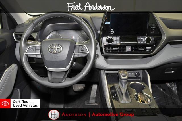 used 2023 Toyota Highlander car, priced at $31,773