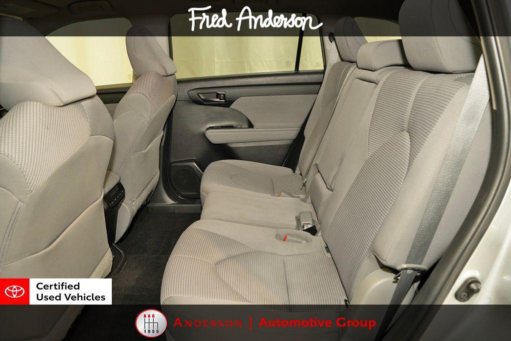 used 2023 Toyota Highlander car, priced at $31,868