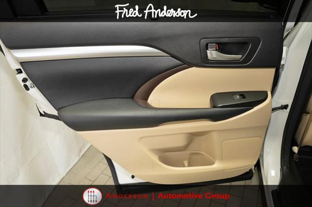 used 2016 Toyota Highlander car, priced at $24,730