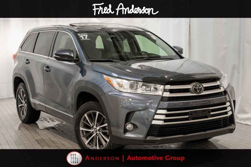 used 2017 Toyota Highlander car, priced at $21,068