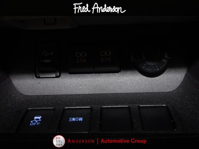used 2017 Toyota Highlander car, priced at $21,788