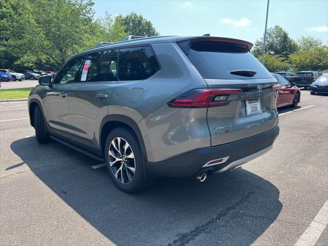 new 2025 Toyota Grand Highlander Hybrid car, priced at $63,400