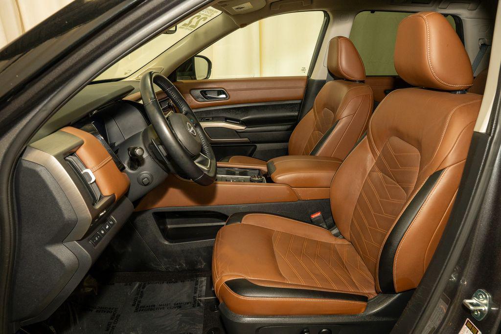 used 2022 Nissan Pathfinder car, priced at $27,590