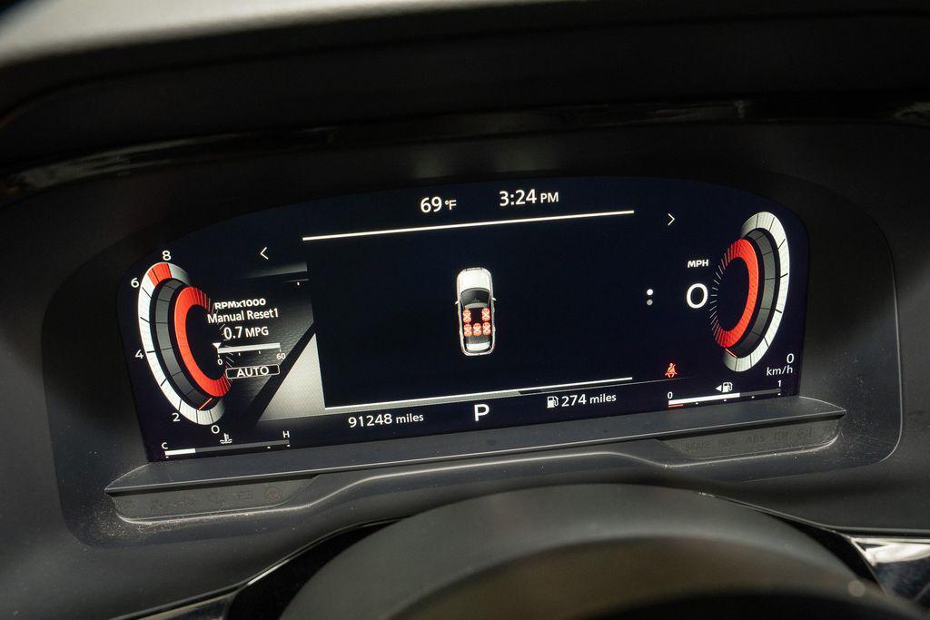 used 2022 Nissan Pathfinder car, priced at $27,590