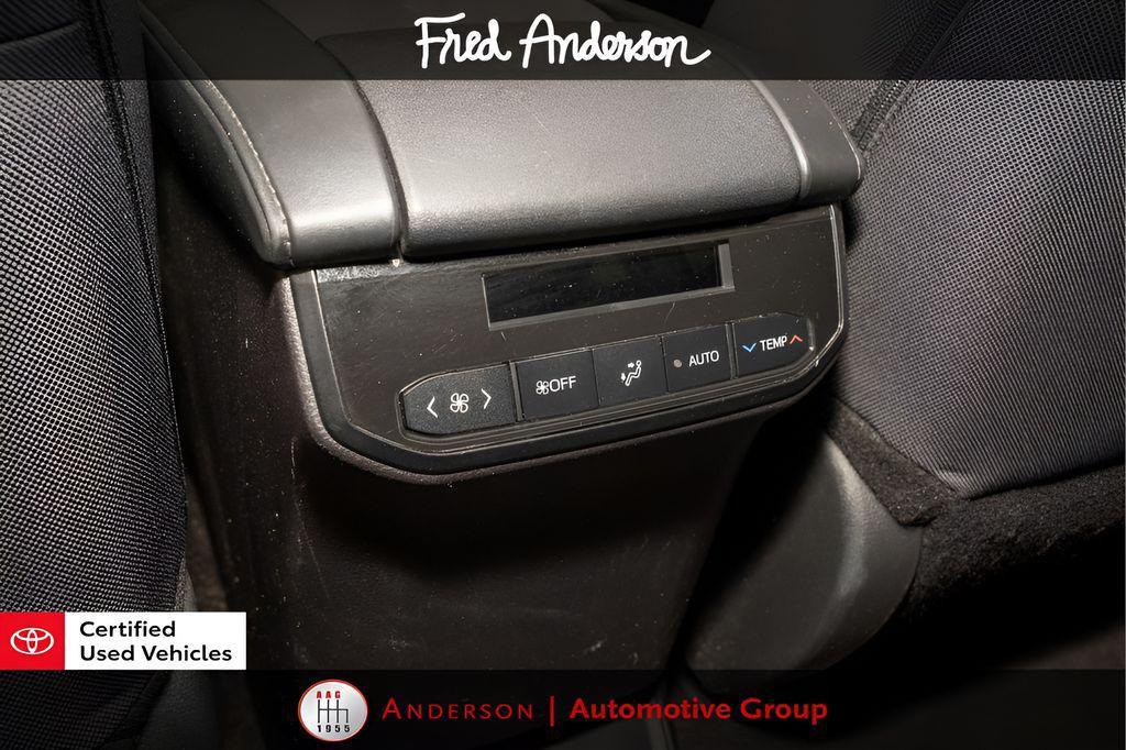 used 2024 Toyota Highlander car, priced at $32,402