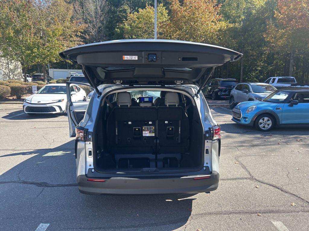 new 2025 Toyota Sienna car, priced at $47,333