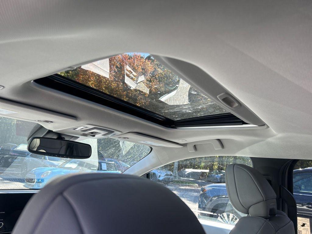 new 2025 Toyota Sienna car, priced at $47,333